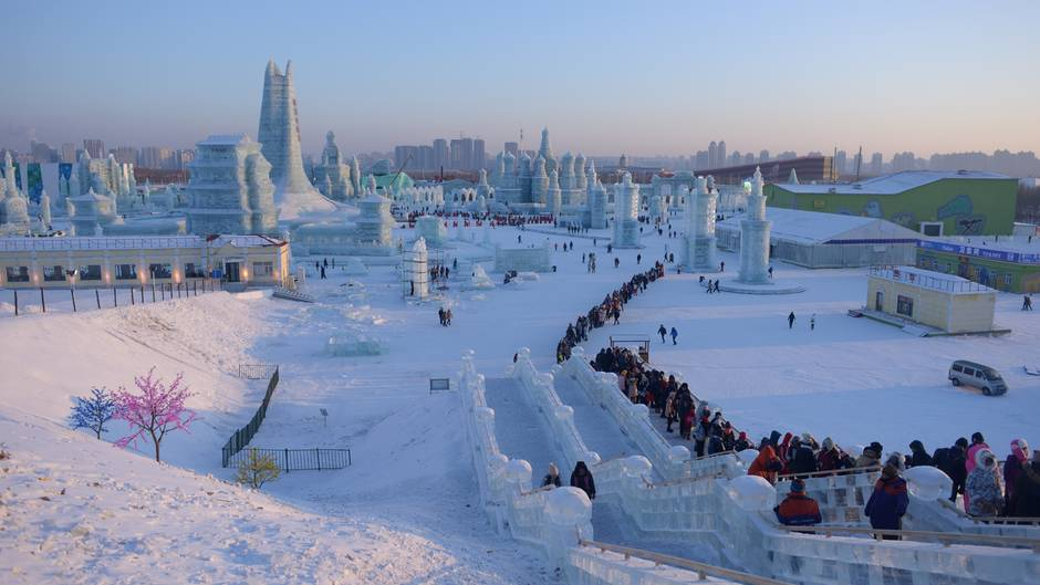 image-7827222-China_Eisfestival.w640.png